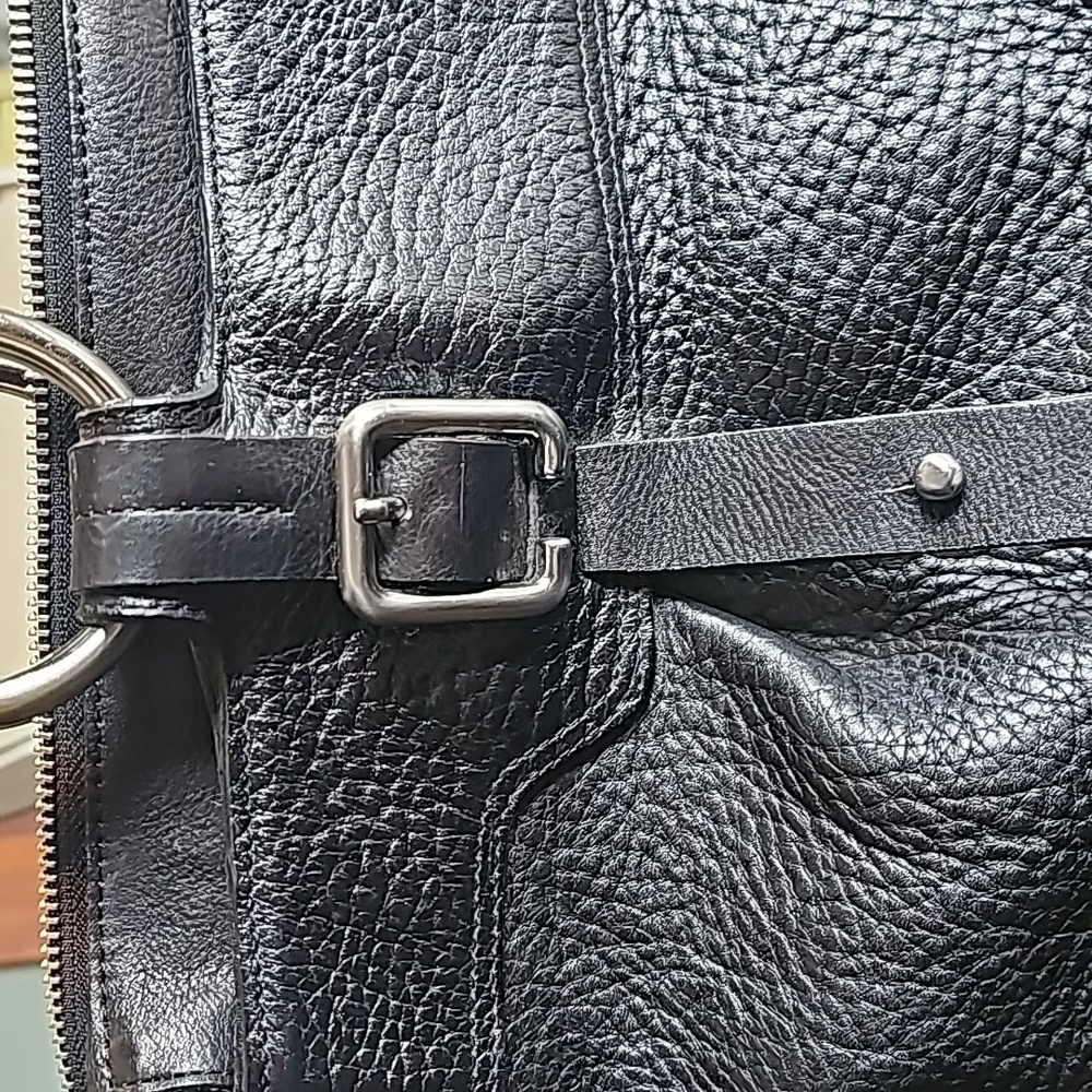 Kenneth Cole New York Satchel Black Pebbled Leather Bag Straps & Buckles - Picture 8 of 11